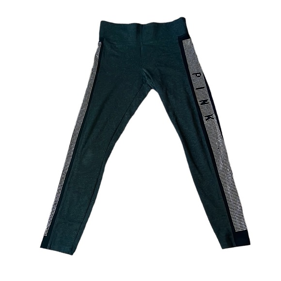 Victoria’s Secret Pink Yoga Leggings. Gray. Embellished side trim. EUC. SzM - Picture 2 of 7